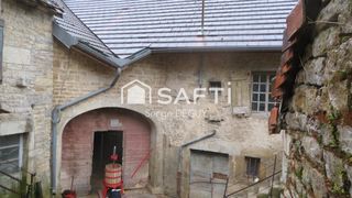  Immeuble � vendre 330 m�