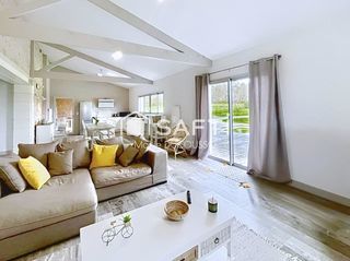  Maison � vendre 9 pi�ces 371 m�