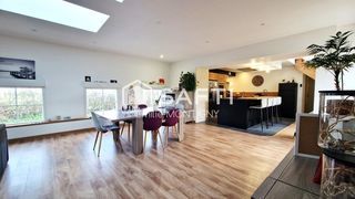  Maison � vendre 9 pi�ces 233 m�