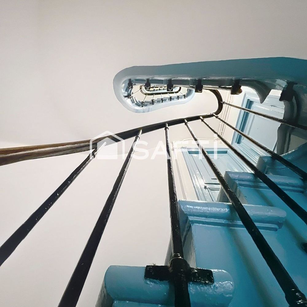 � vendre  Appartement Paris 18