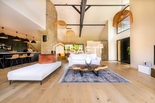  Maison � vendre 8 pi�ces 310 m�