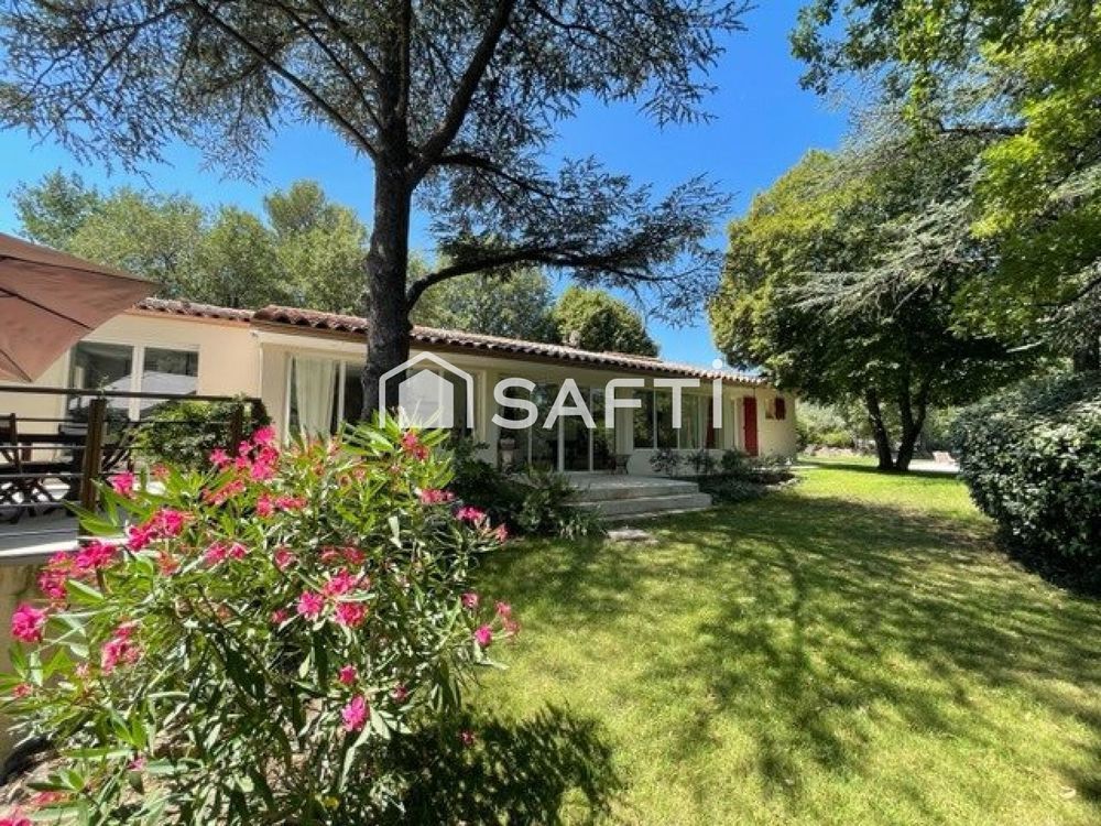 � vendre  Maison Saint-Maximin-la-Sainte-Baume (83470)