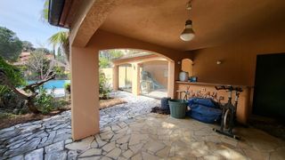  Maison � vendre 10 pi�ces 305 m�