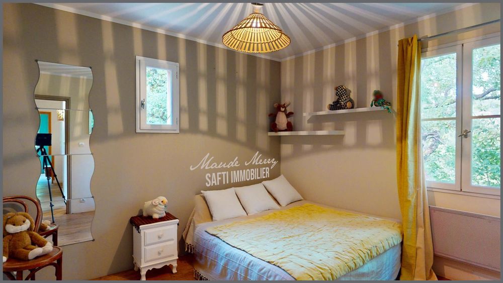 � vendre  Maison Gar�oult (83136)