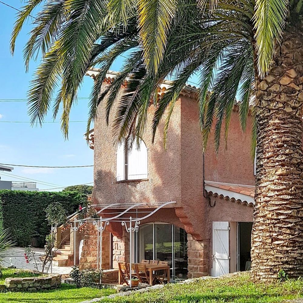 � vendre  Maison Saint-Rapha�l (83700)