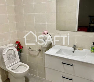  Immeuble � vendre 180 m�