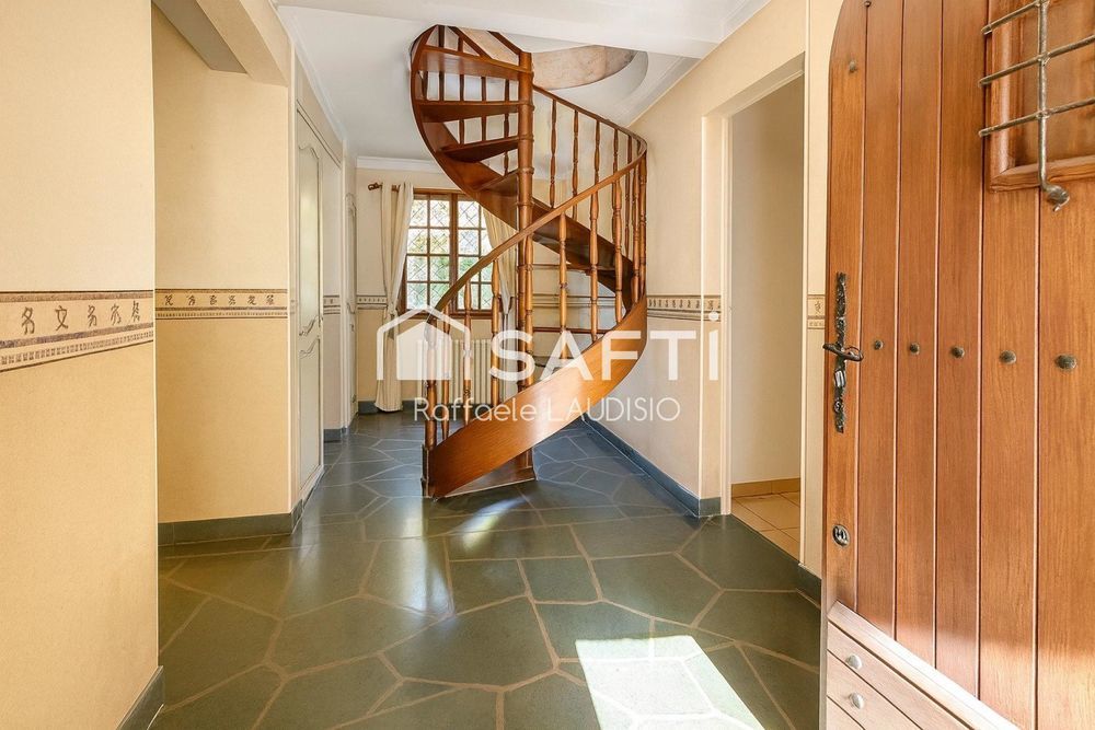 � vendre  Maison Agay (83530)