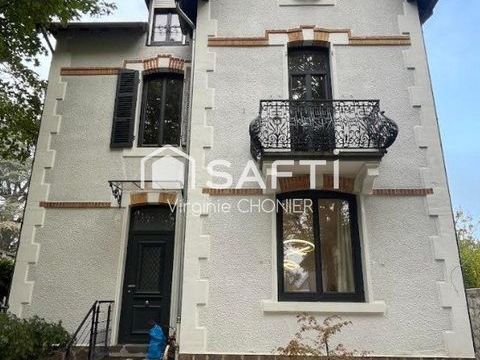   Maison de ma�tre r�nov�e en excellent �tat Maison - 6 pi�ce(s) - 141 m�