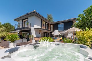  Maison � vendre 8 pi�ces 300 m�