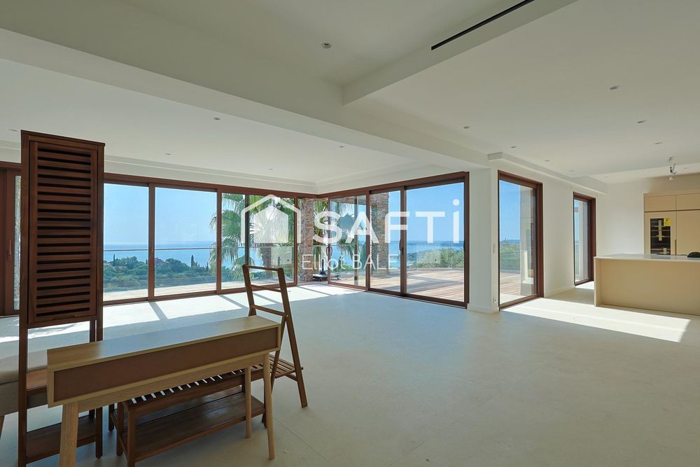 � vendre  Maison Sainte-Maxime (83120)