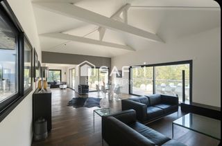  Maison � vendre 4 pi�ces 219 m�