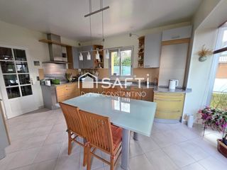  Maison � vendre 8 pi�ces 196 m�