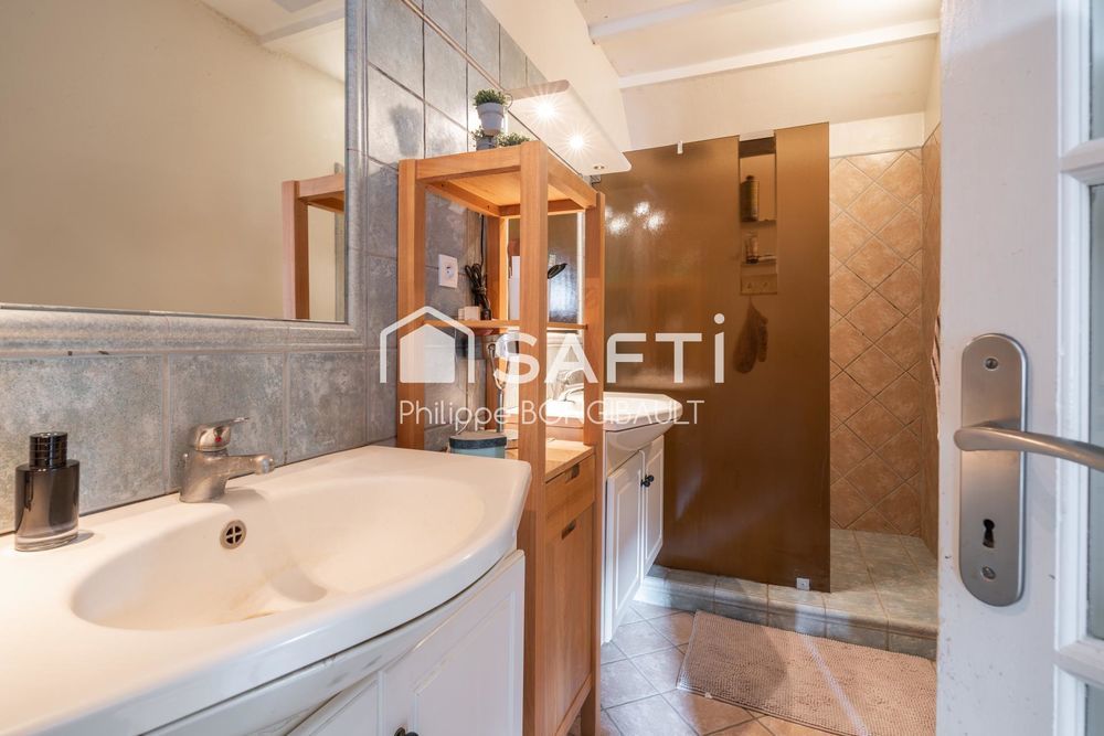 � vendre  Maison Saint-Chef (38890)