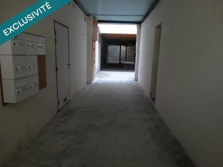  Immeuble � vendre 406 m�