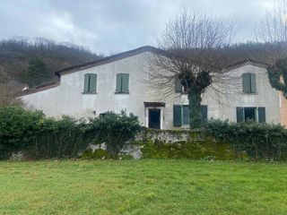  Maison � vendre 10 pi�ces 208 m�