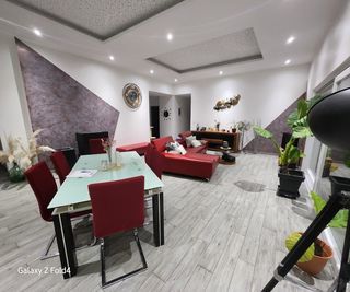  Maison � vendre 4 pi�ces 145 m�