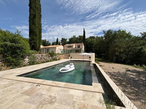   MAISON DE CHARME DANS UN ECRIN DE VERDURE Maison - 7 pi�ce(s) - 170 m�