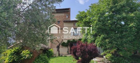   Belle demeure du XV -�me si�cle au charme authentique Maison - 11 pi�ce(s) - 400 m�