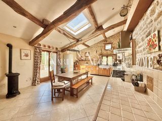  Maison � vendre 11 pi�ces 365 m�