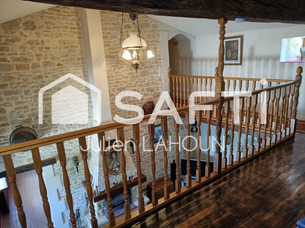 � vendre  Maison Villefagnan (16240)