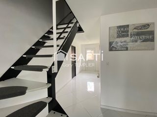  Maison � vendre 5 pi�ces 144 m�