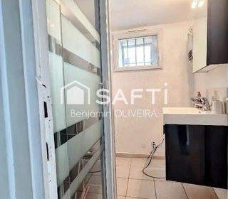  Immeuble � vendre 155 m�