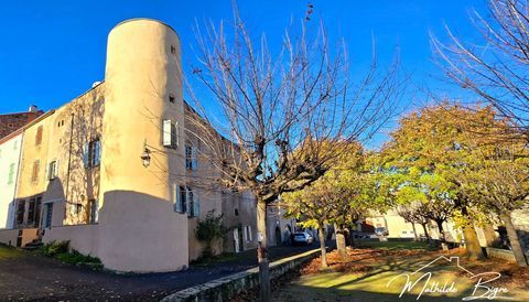   Ancien fort quadrilaire � Mareugheol Maison - 9 pi�ce(s) - 160 m�