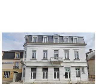  Immeuble � vendre 753 m�