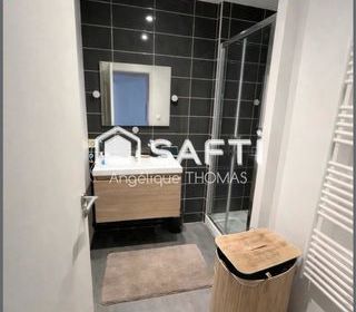  Immeuble � vendre 311 m�