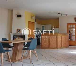  Maison � vendre 10 pi�ces 300 m�