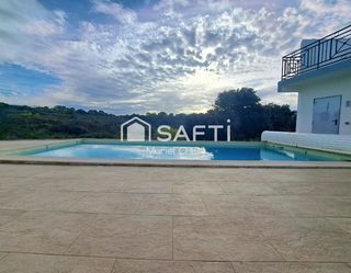  Maison � vendre 10 pi�ces 321 m�