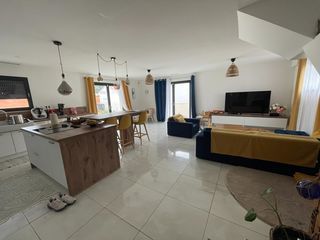  Maison � vendre 6 pi�ces 150 m�