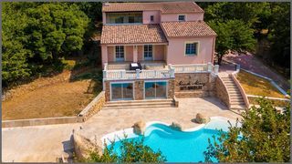  Maison � vendre 6 pi�ces 165 m�