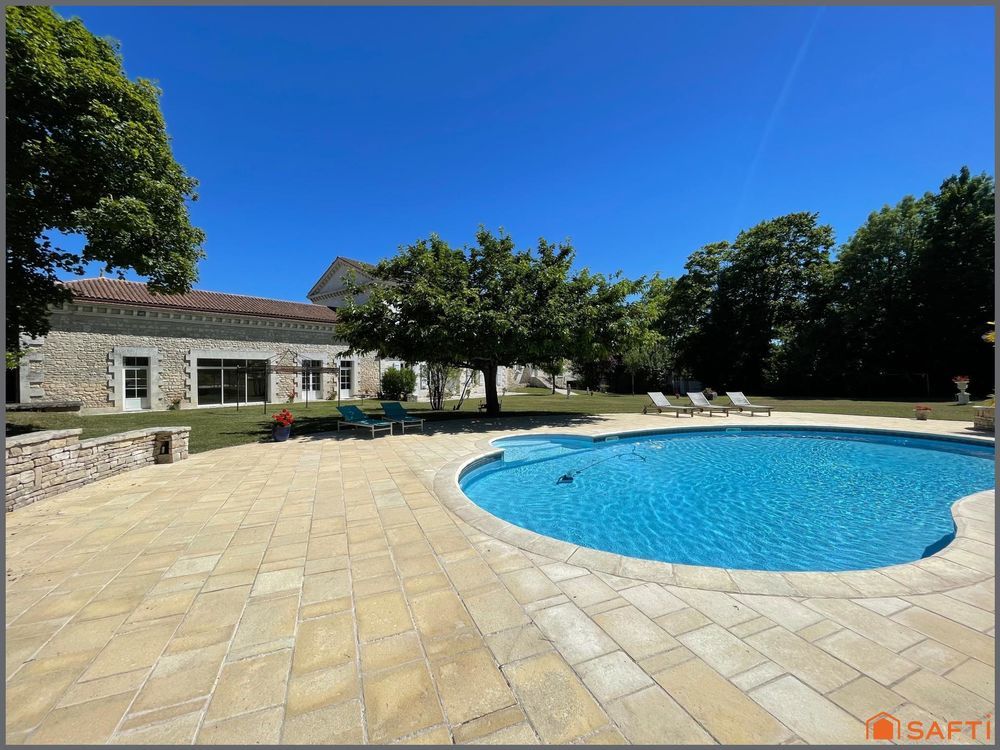 � vendre  Maison Angoul�me (16000)