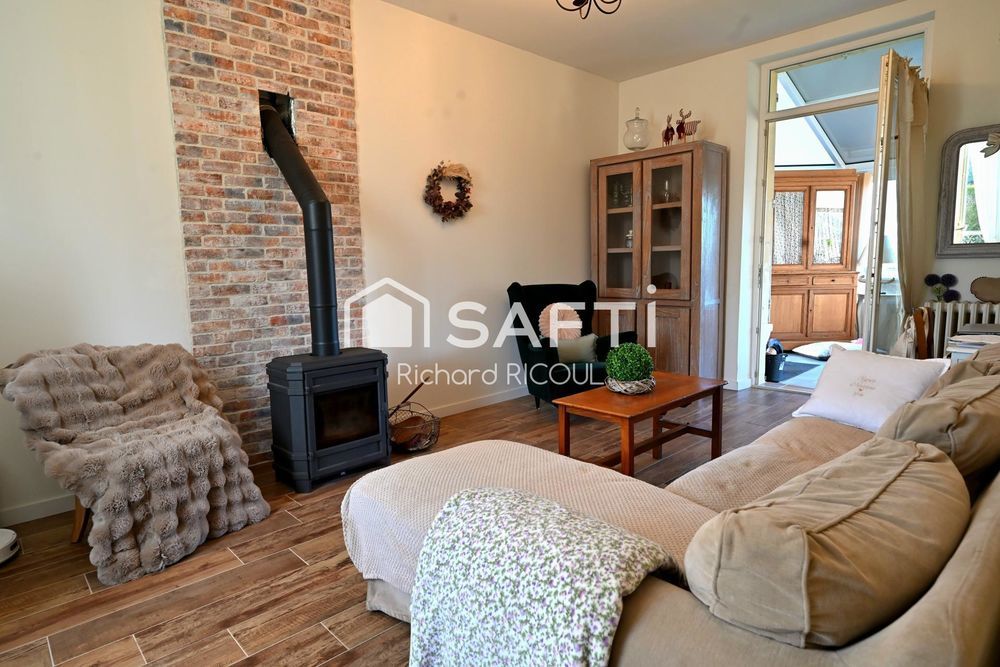 � vendre  Maison Petiville (14390)