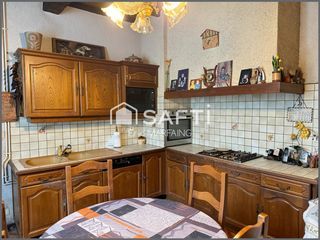  Maison � vendre 8 pi�ces 325 m�