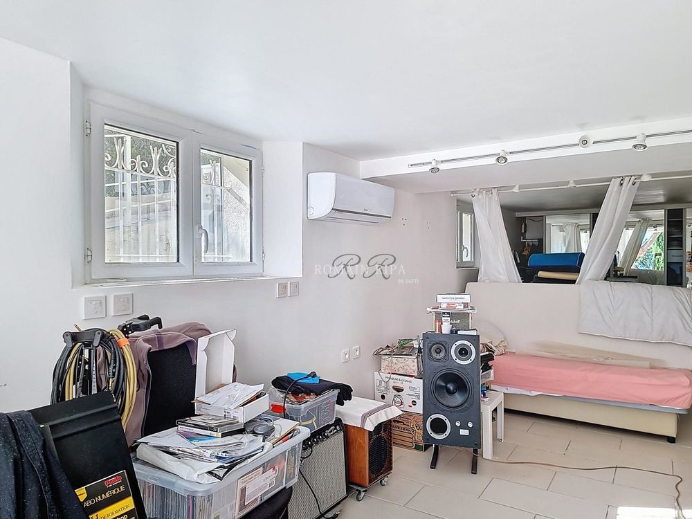 � vendre  Maison Saint-Rapha�l (83700)