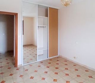  Appartement � vendre 4 pi�ces 140 m�