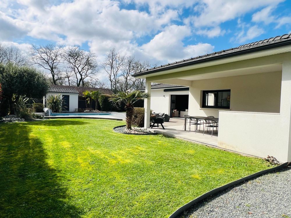 � vendre  Maison Saint-Aubin-de-M�doc (33160)