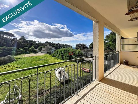   Plage � pied-centre de Sagone Appartement - 3 pi�ce(s) - 78 m�