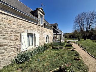  Maison � vendre 7 pi�ces 215 m�