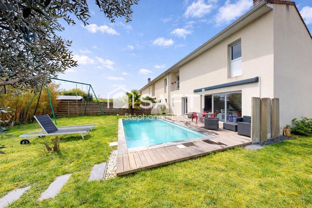 � vendre  Maison Bruges (33520)