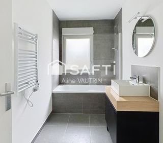  Appartement � vendre 4 pi�ces 84 m�