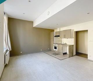  Immeuble � vendre 216 m�