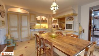  Maison � vendre 7 pi�ces 180 m�