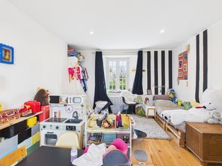  Maison � vendre 9 pi�ces 286 m�