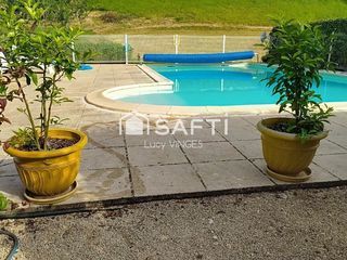  Maison � vendre 8 pi�ces 211 m�