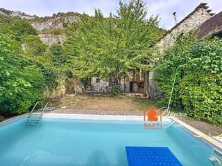  Maison � vendre 8 pi�ces 288 m�