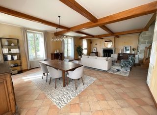  Maison � vendre 8 pi�ces 284 m�