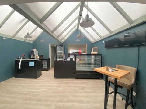 Un magnifique fond de commerce PIZZERIA &agrave; B&eacute;thune 38333 62400 Bethune